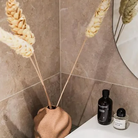 Kadriorg Plaza 2 Bedroom Free Parking Appartamento *