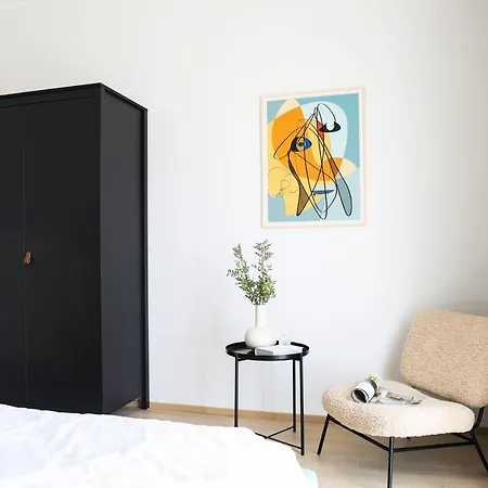 Kadriorg Plaza 2 Bedroom Free Parking Apartment *
