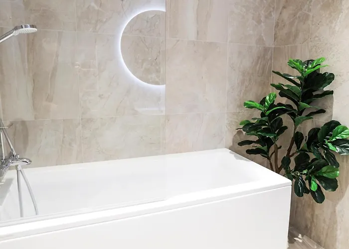 公寓 Kadriorg Plaza 2 Bedroom Free Parking *