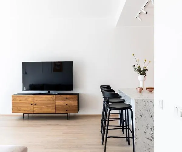 Kadriorg Plaza 2 Bedroom Free Parking Tallinn