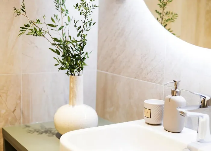 公寓 Kadriorg Plaza 2 Bedroom Free Parking *