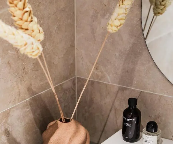 Kadriorg Plaza 2 Bedroom Free Parking 公寓 *