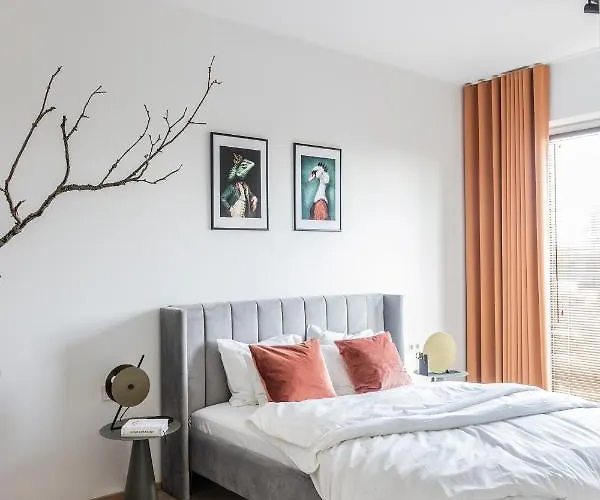 Kadriorg Plaza 2 Bedroom Free Parking 塔林