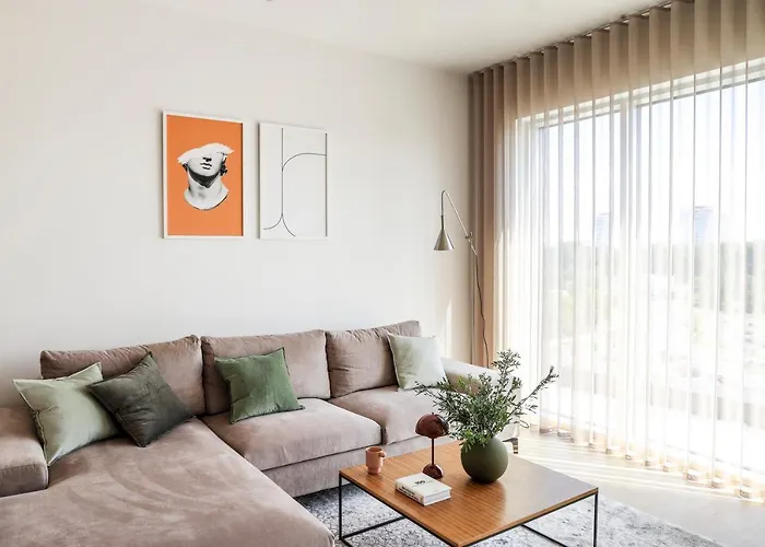 Kadriorg Plaza 2 Bedroom Free Parking 公寓 *