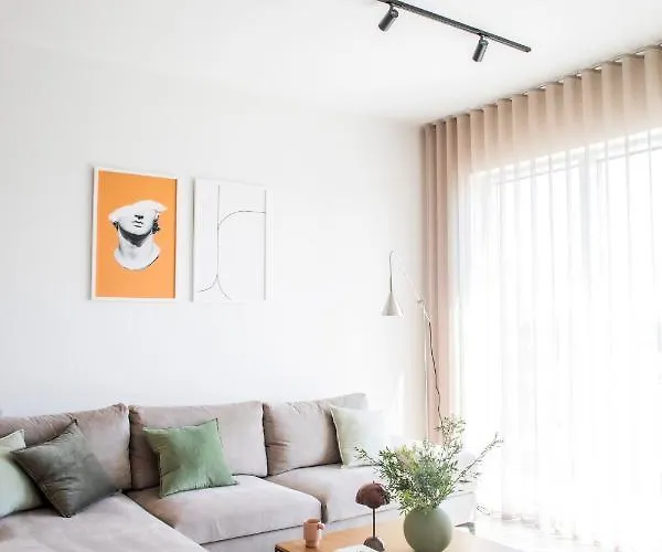 Lägenhet Kadriorg Plaza 2 Bedroom Free Parking