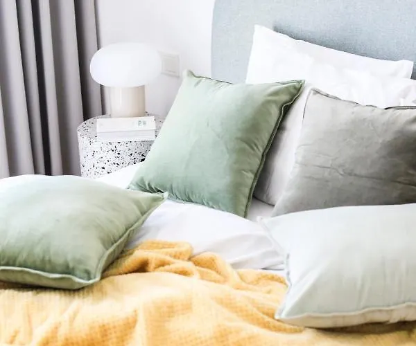 Kadriorg Plaza 2 Bedroom Free Parking Apartament