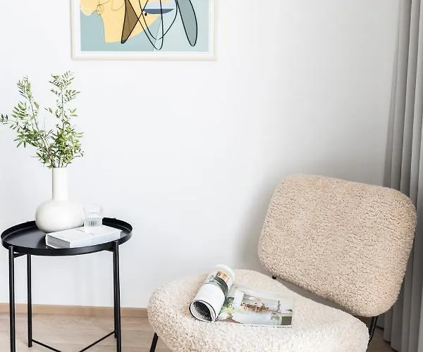 Kadriorg Plaza 2 Bedroom Free Parking * Tallin