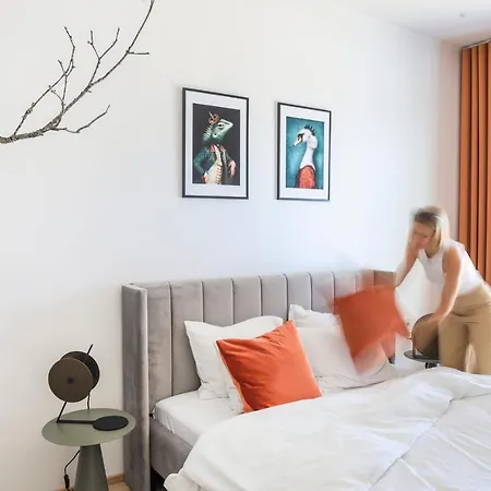 شقة Kadriorg Plaza 2 Bedroom Free Parking تالين