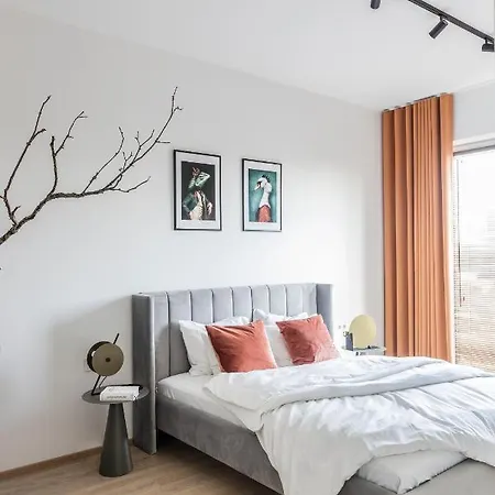 Kadriorg Plaza 2 Bedroom Free Parking تالين